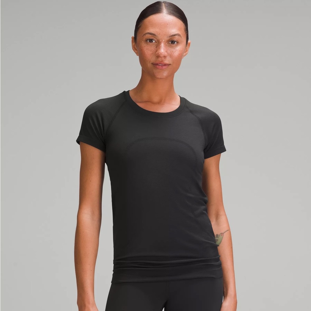 Black Lululemon Swiftly Tech Short-Sleeve Shirt 2.0